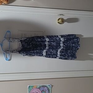 Little Girls Dress size S (8/10)